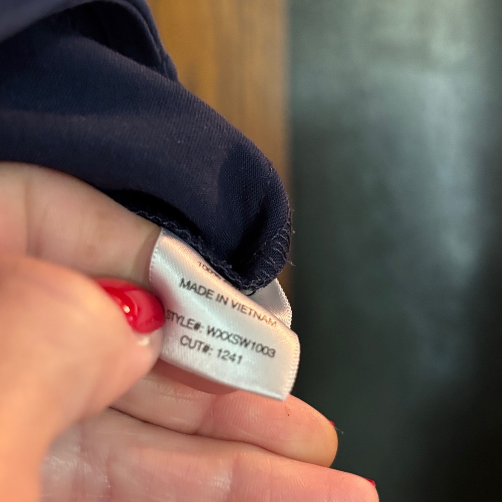 Figs navy scrub set
